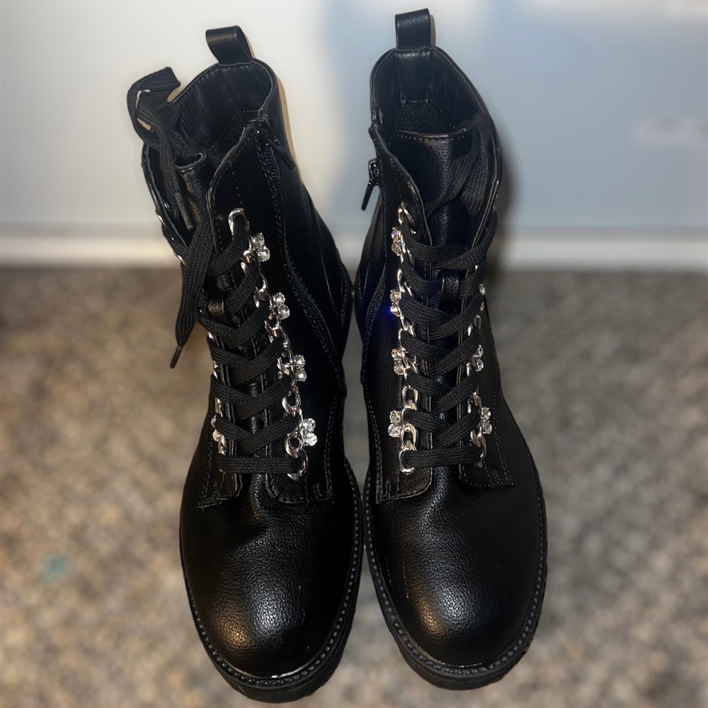 Black boots